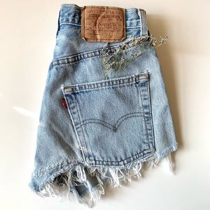 Vintage Levi’s | 501 Cutoff Denim Shorts